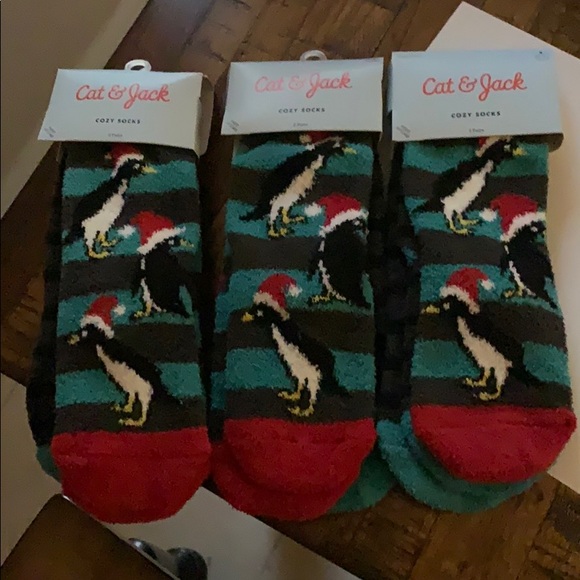 Cat & Jack Accessories - 3/$10 NWT 6 pairs socks cozy XMAS